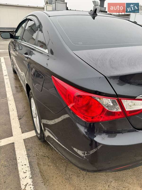 Седан Hyundai Sonata 2013 в Киеве фото 10 Седан Hyundai Sonata 2013 в Киеве