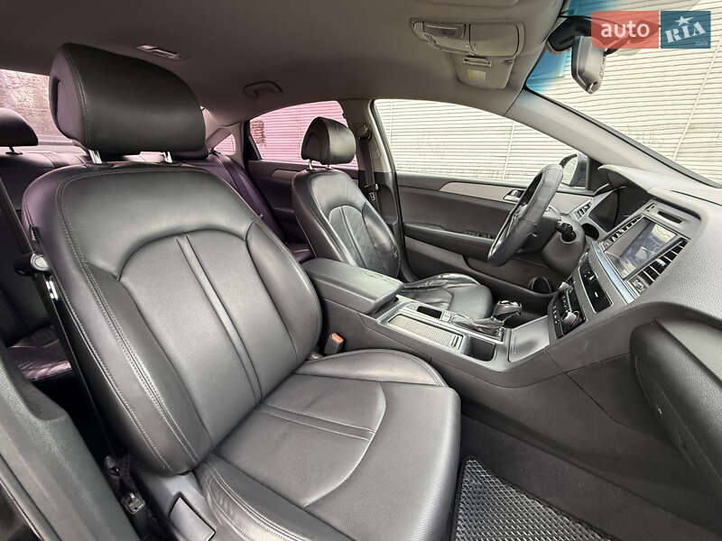 Седан Hyundai Sonata 2014 в Киеве