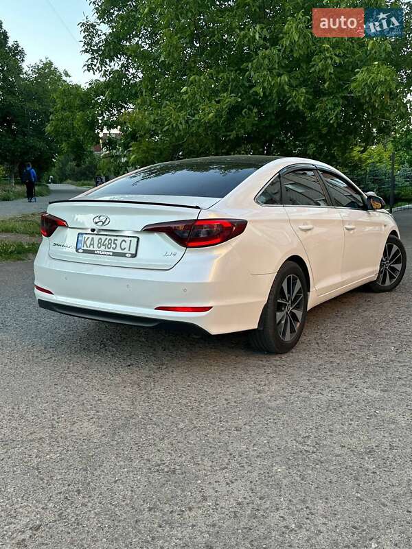 Седан Hyundai Sonata 2015 в Одессе