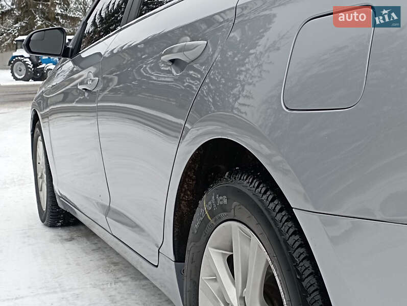 Седан Hyundai Sonata 2014 в Виннице