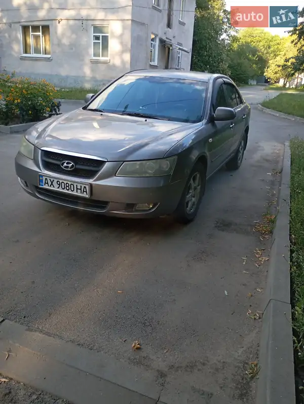 Hyundai Sonata 2005