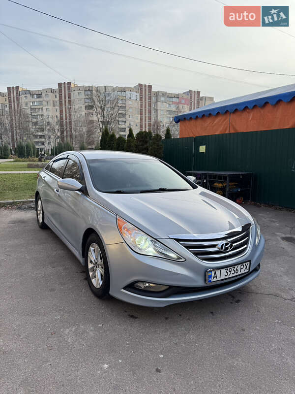Седан Hyundai Sonata 2014 в Киеве