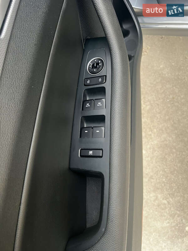 Седан Hyundai Sonata 2019 в Києві фото 10 Седан Hyundai Sonata 2019 в Києві