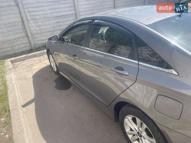 Седан Hyundai Sonata 2014 в Киеве фото 6 Седан Hyundai Sonata 2014 в Киеве