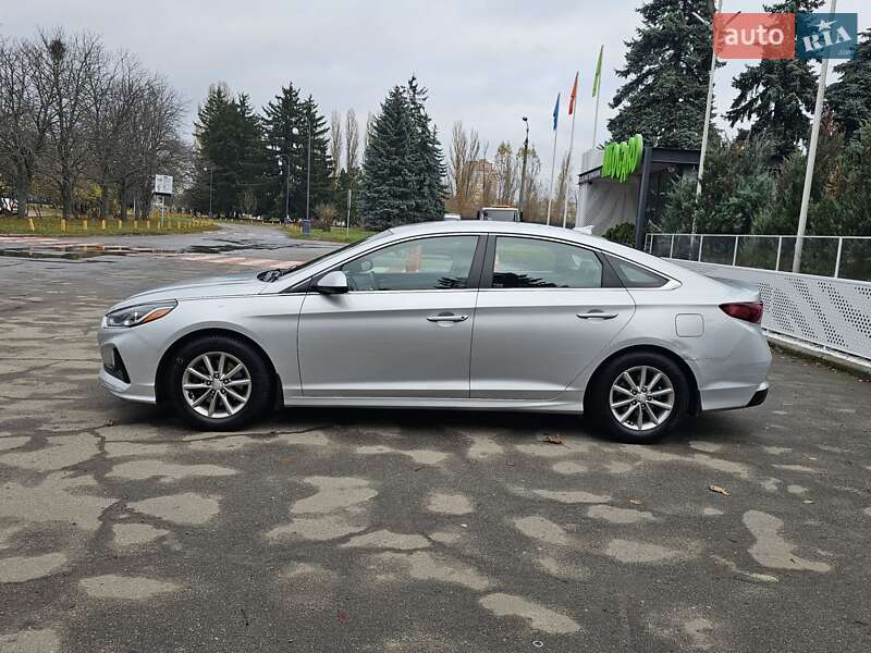 Седан Hyundai Sonata 2018 в Києві