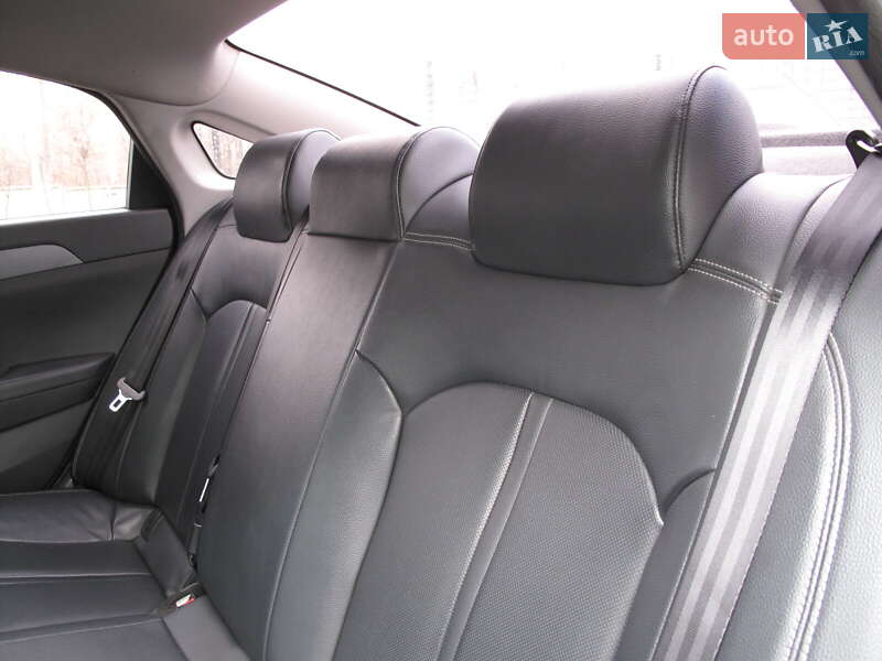 Седан Hyundai Sonata 2017 в Києві