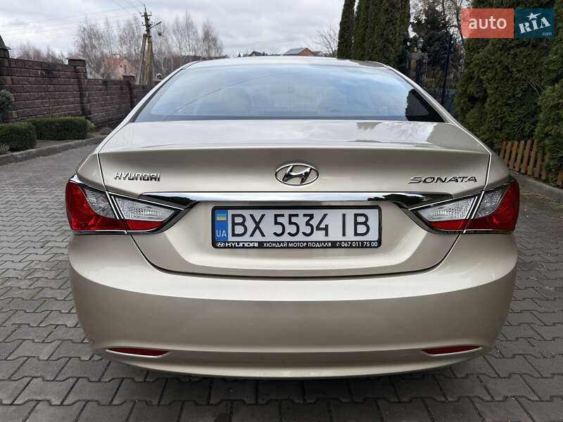 Седан Hyundai Sonata 2010 в Хмельницком
