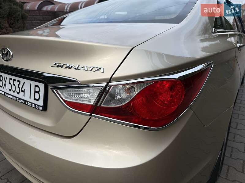 Седан Hyundai Sonata 2010 в Хмельницком