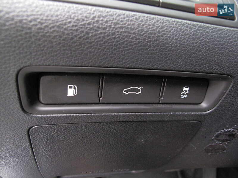 Седан Hyundai Sonata 2018 в Киеве