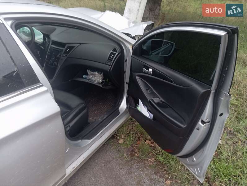 Седан Hyundai Sonata 2014 в Калиновке