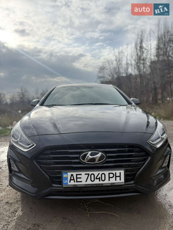 Седан Hyundai Sonata 2019 в Кривом Роге фото Седан Hyundai Sonata 2019 в Кривом Роге