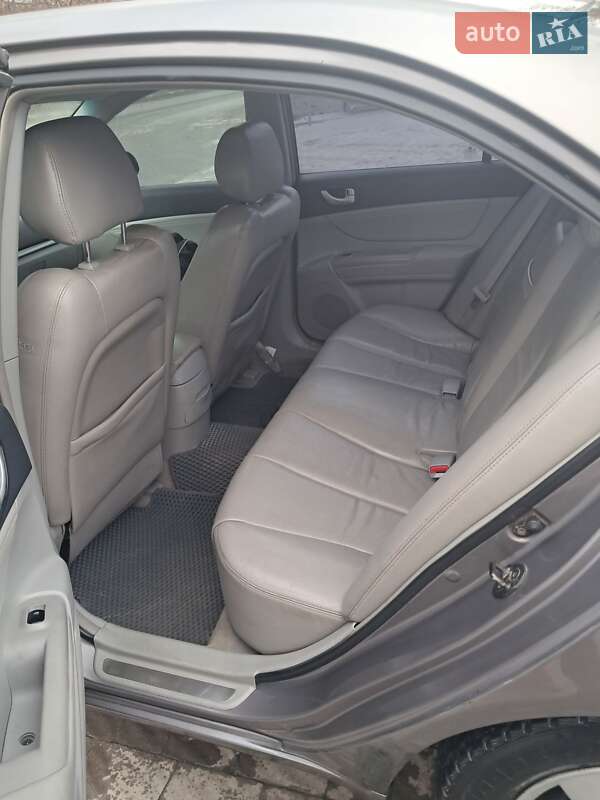 Седан Hyundai Sonata 2006 в Львове