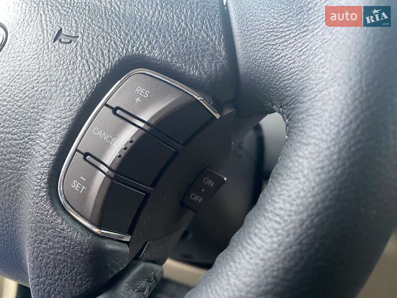 Седан Hyundai Sonata 2009 в Днепре