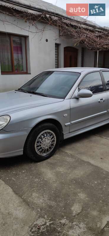 Седан Hyundai Sonata 2004 в Черновцах фото 5 Седан Hyundai Sonata 2004 в Черновцах