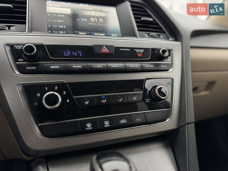 Седан Hyundai Sonata 2015 в Умани