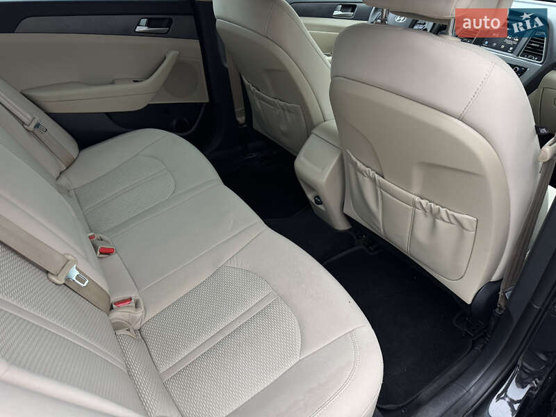 Седан Hyundai Sonata 2015 в Умани