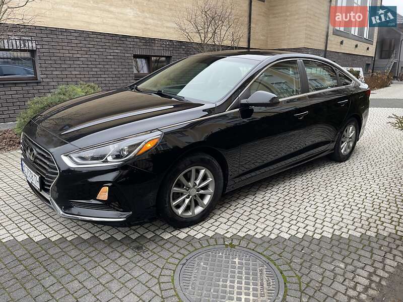 Седан Hyundai Sonata 2018 в Стрые