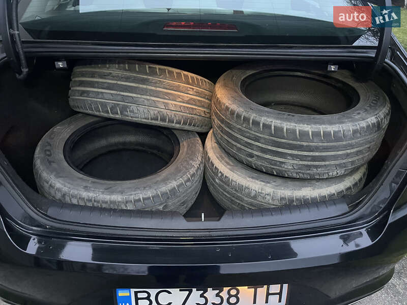 Седан Hyundai Sonata 2018 в Стрые