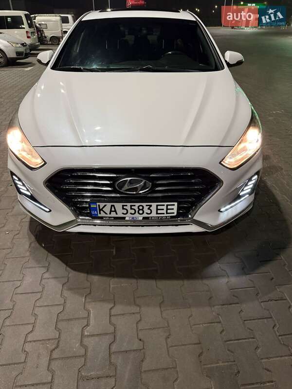 Седан Hyundai Sonata 2017 в Луцке