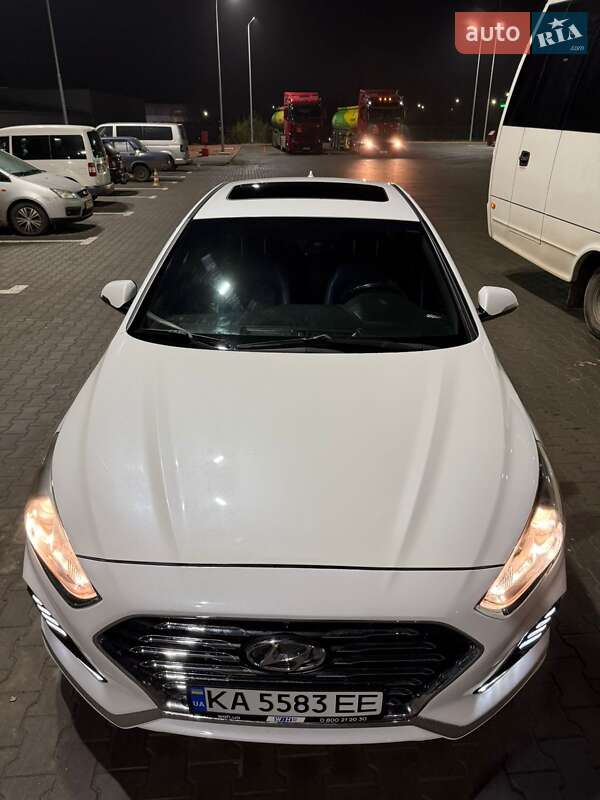 Седан Hyundai Sonata 2017 в Луцке