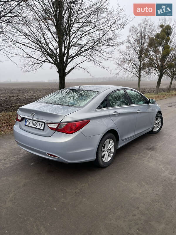 Седан Hyundai Sonata 2010 в Заре фото 10 Седан Hyundai Sonata 2010 в Заре