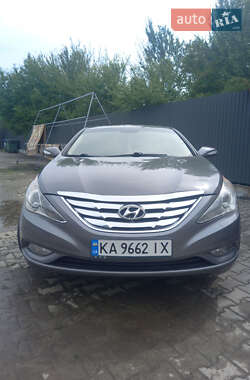 Седан Hyundai Sonata 2010 в Заставной