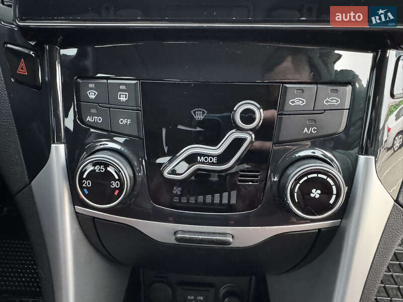 Седан Hyundai Sonata 2012 в Киеве фото 12 Седан Hyundai Sonata 2012 в Киеве