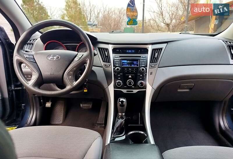 Седан Hyundai Sonata 2014 в Харькове