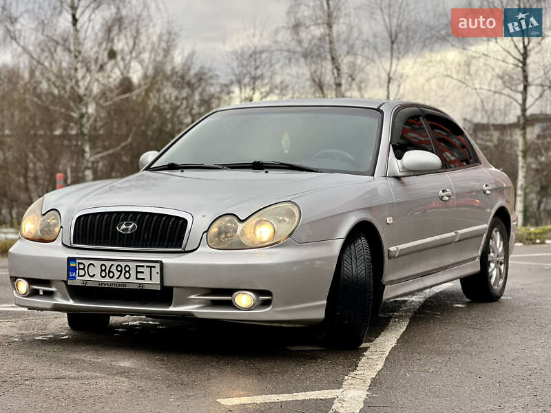 Седан Hyundai Sonata 2002 в Львові