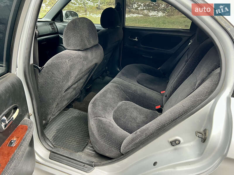 Седан Hyundai Sonata 2002 в Львові