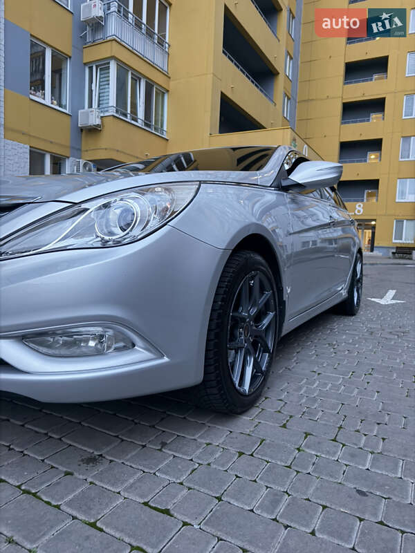 Седан Hyundai Sonata 2014 в Одессе