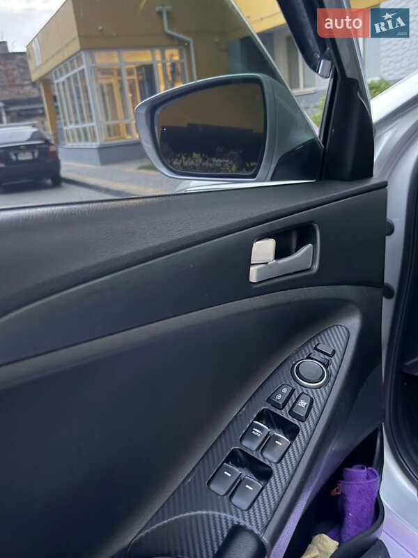 Седан Hyundai Sonata 2014 в Одессе