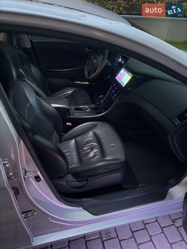 Седан Hyundai Sonata 2014 в Одессе