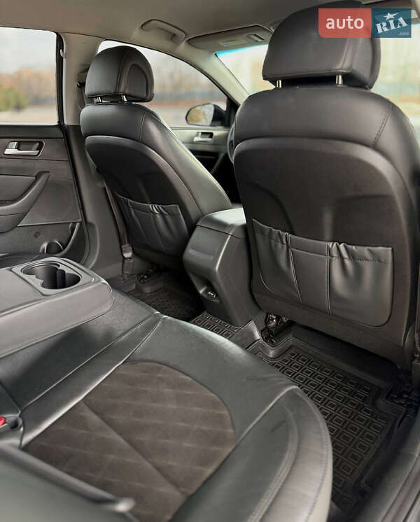 Седан Hyundai Sonata 2015 в Днепре