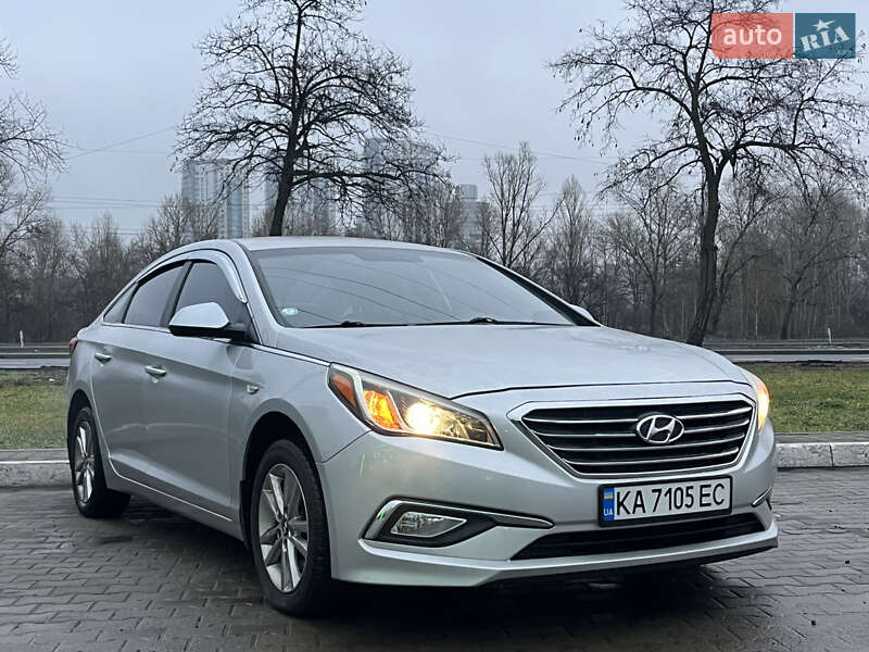 Седан Hyundai Sonata 2015 в Киеве