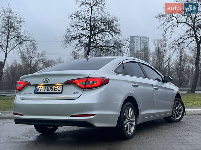 Седан Hyundai Sonata 2015 в Киеве