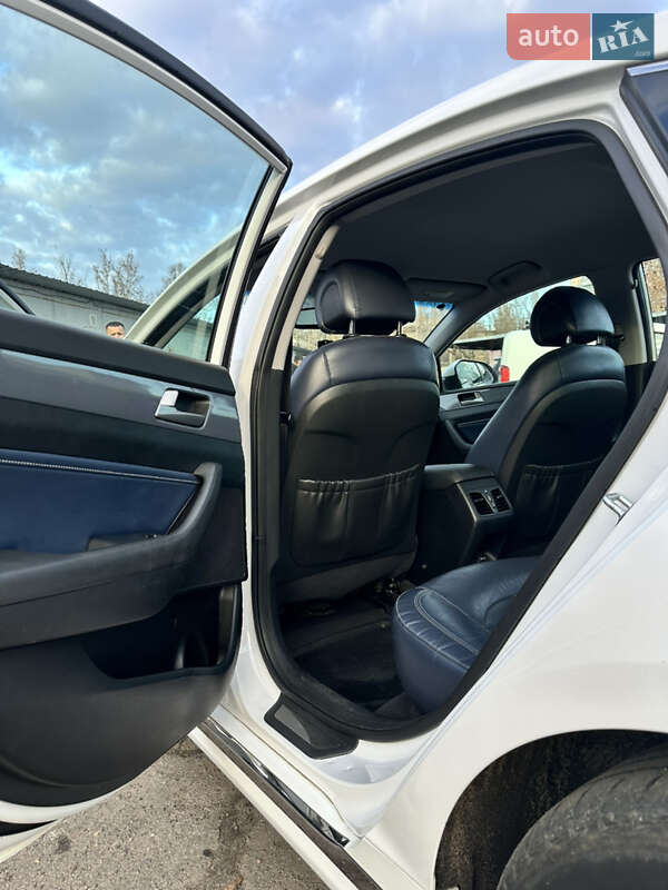 Седан Hyundai Sonata 2015 в Миколаєві