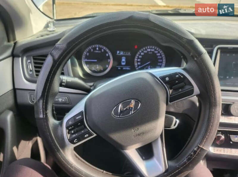 Седан Hyundai Sonata 2018 в Києві