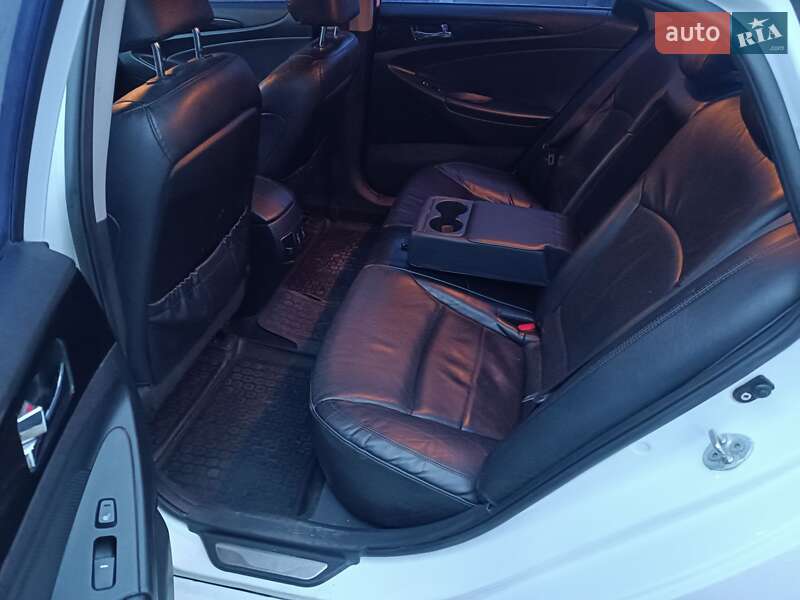 Седан Hyundai Sonata 2010 в Кропивницком фото 12 Седан Hyundai Sonata 2010 в Кропивницком