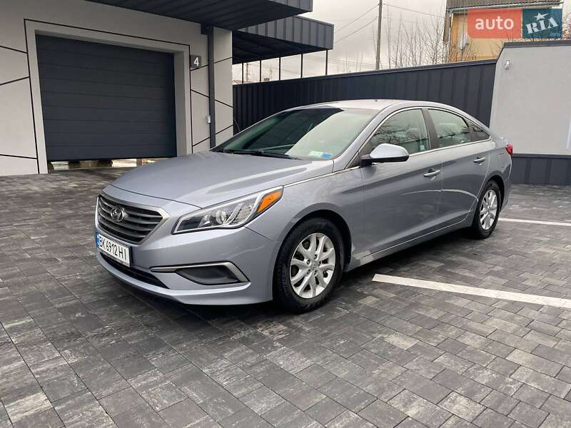 Седан Hyundai Sonata 2017 в Ровно