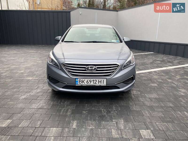 Седан Hyundai Sonata 2017 в Ровно