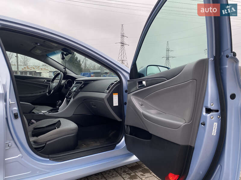 Седан Hyundai Sonata 2014 в Тернополе