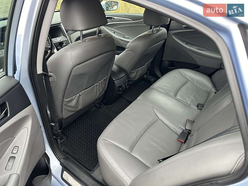 Седан Hyundai Sonata 2013 в Києві фото 27 Седан Hyundai Sonata 2013 в Києві
