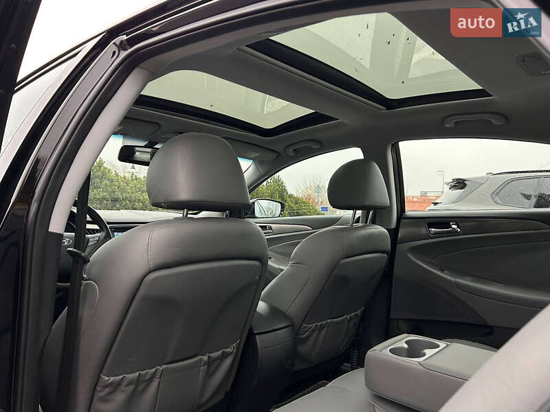 Седан Hyundai Sonata 2014 в Києві