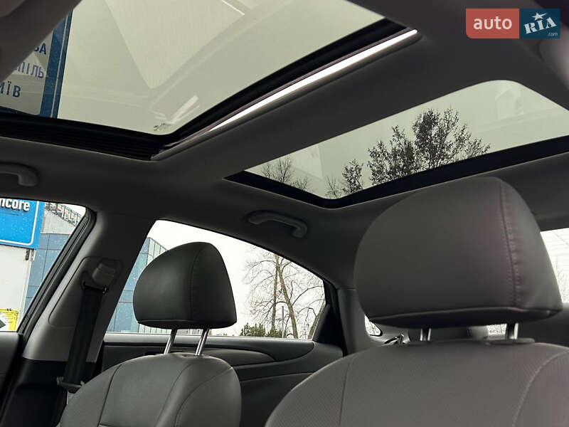 Седан Hyundai Sonata 2014 в Києві