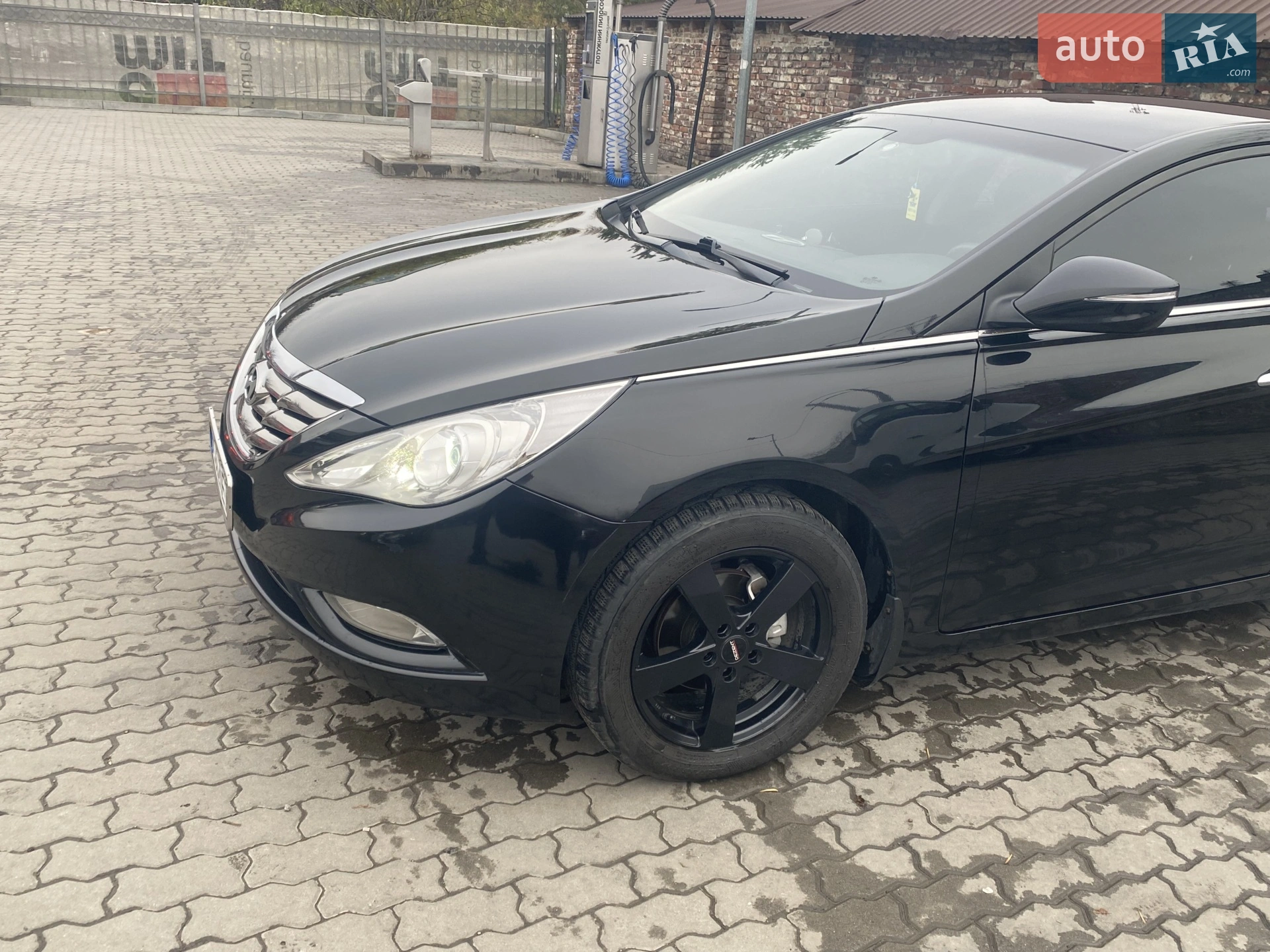 2010 Hyundai Sonata - мініатюра 2