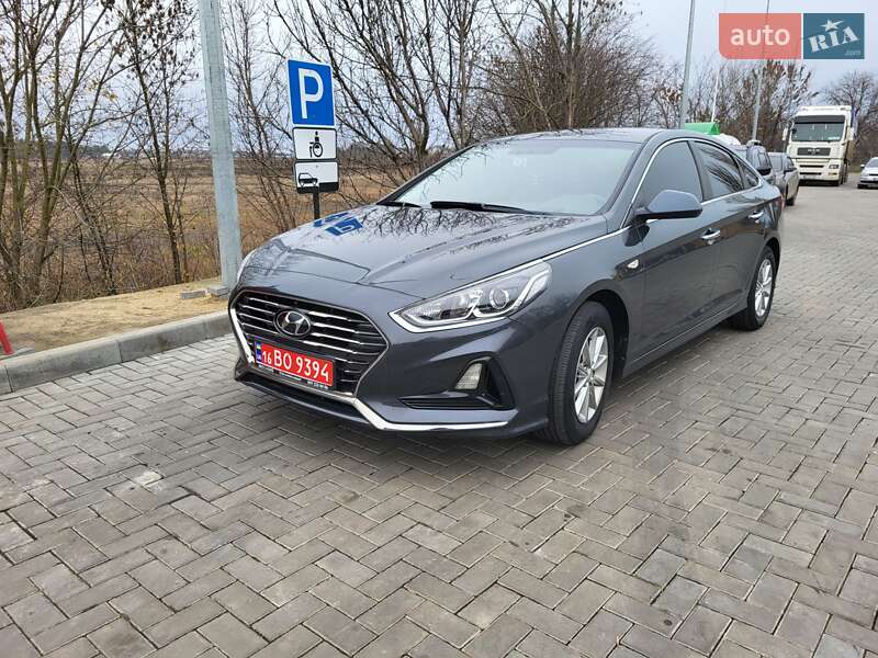 Седан Hyundai Sonata 2018 в Києві