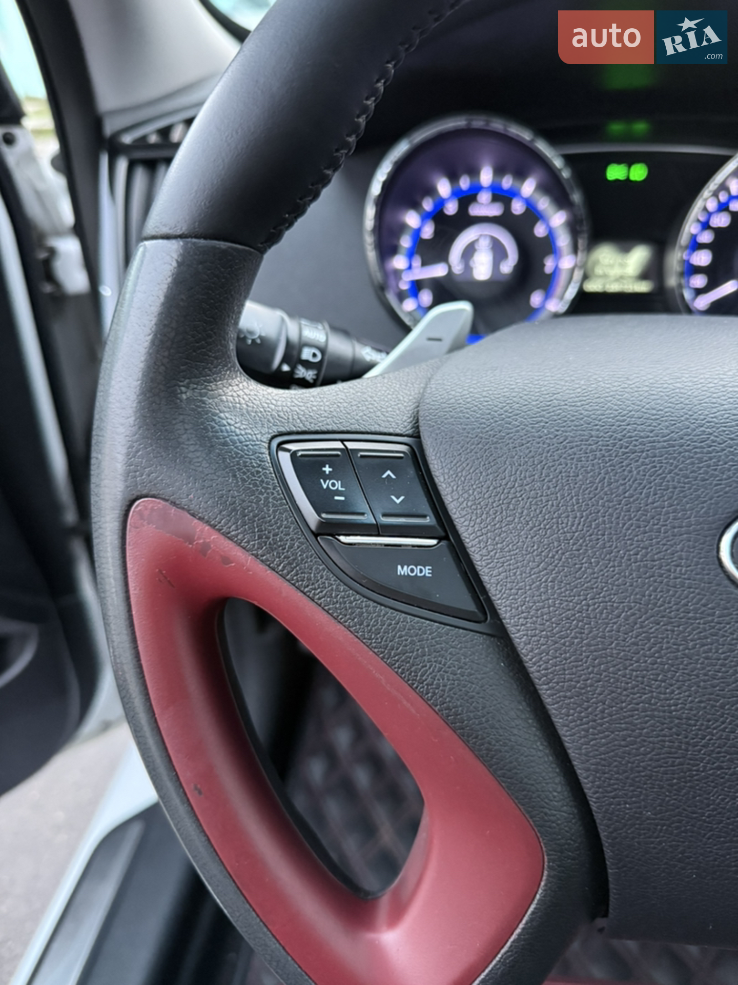 2011 Hyundai Sonata - мініатюра 23