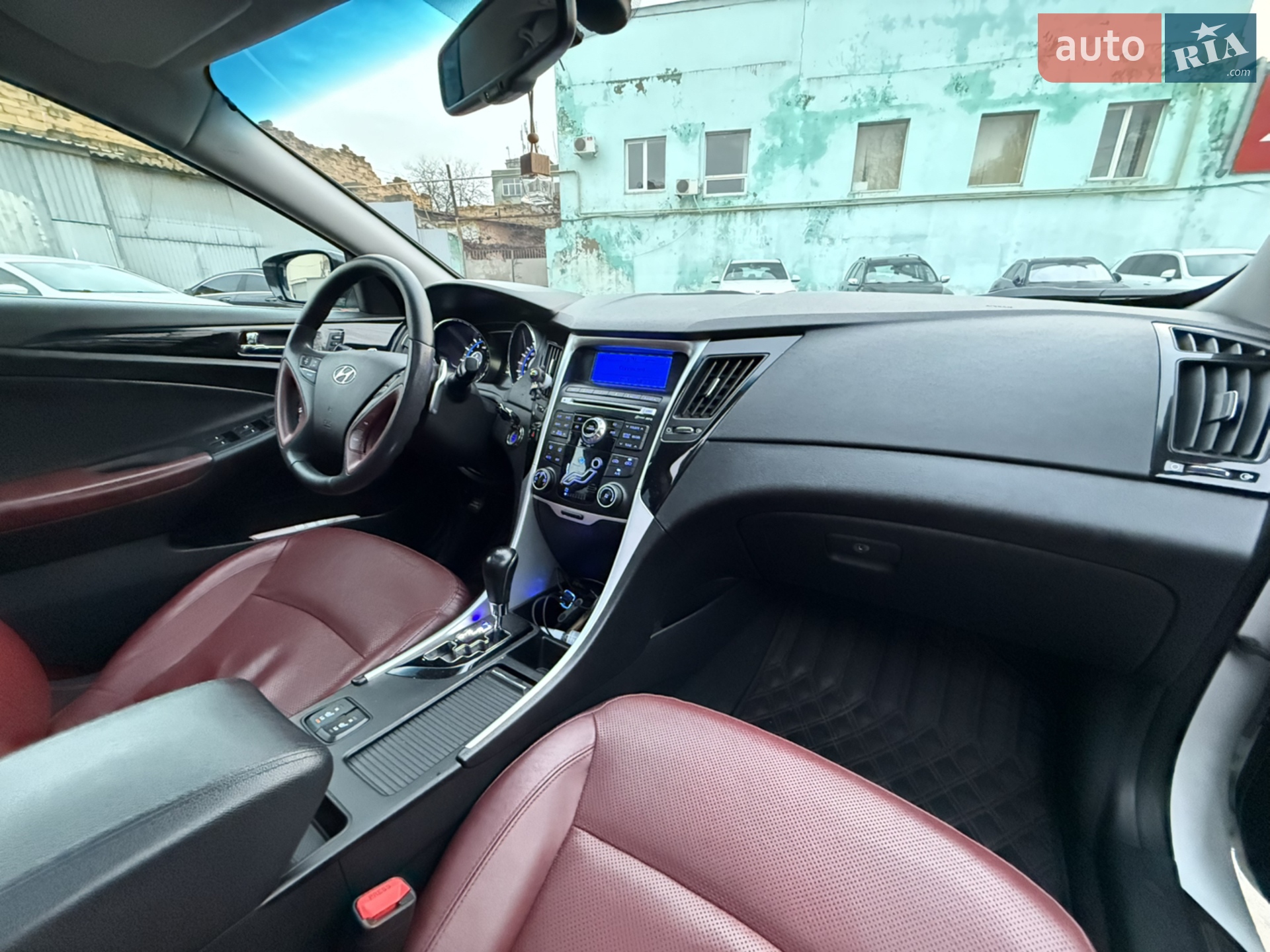 2011 Hyundai Sonata - мініатюра 26