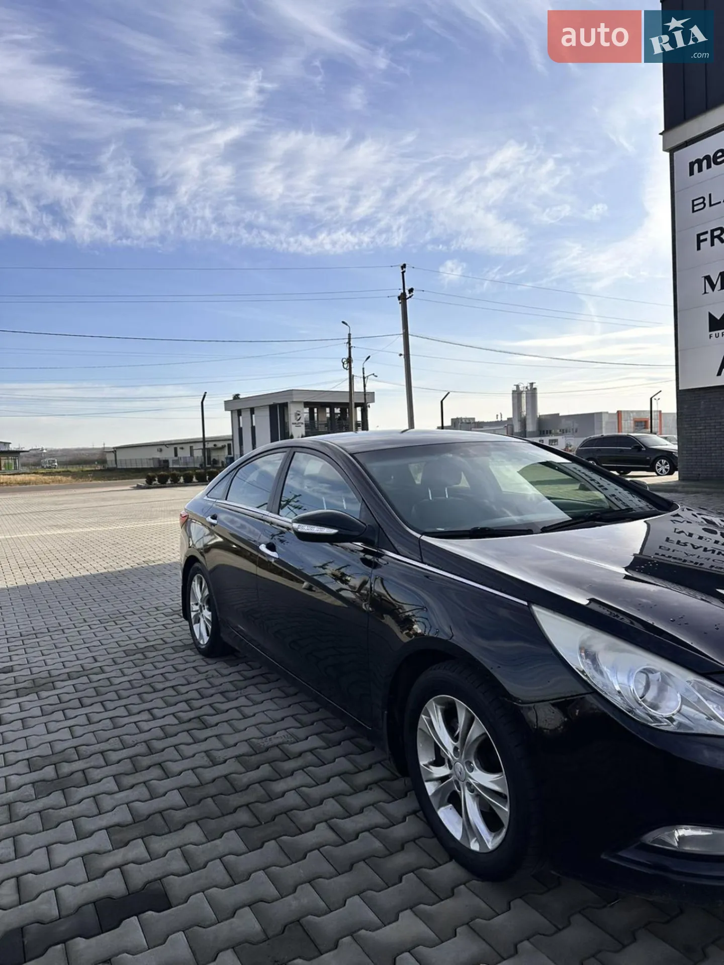2010 Hyundai Sonata - мініатюра 2